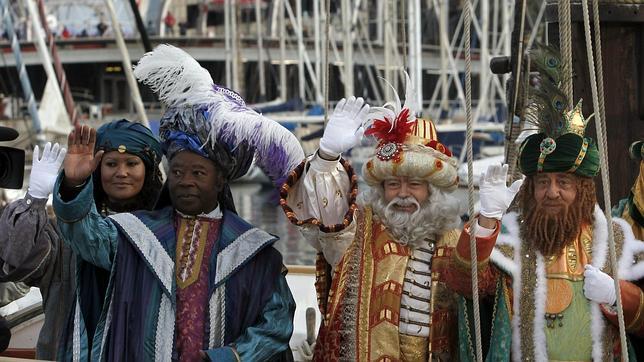 Los Reyes Magos llegan a Barcelona con «tablets» para recoger deseos