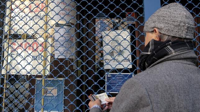 Lotería del Niño: El segundo premio, muy repartido, deja millones en Andalucía y «Doña Manolita»