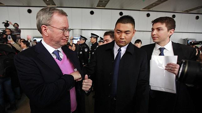 Eric Schmidt pide a Corea del Norte que acabe con la censura a internet