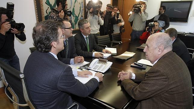 «Méndez Ferrín tendrá que dar una explicación»