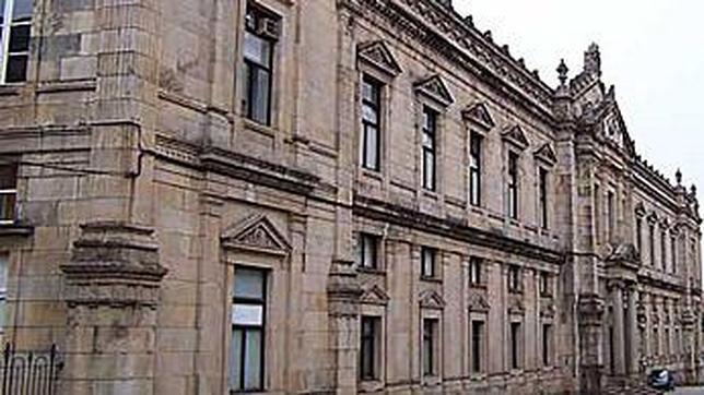 Las «irresponsabilidades» del bipartito pasan cara factura a los compostelanos