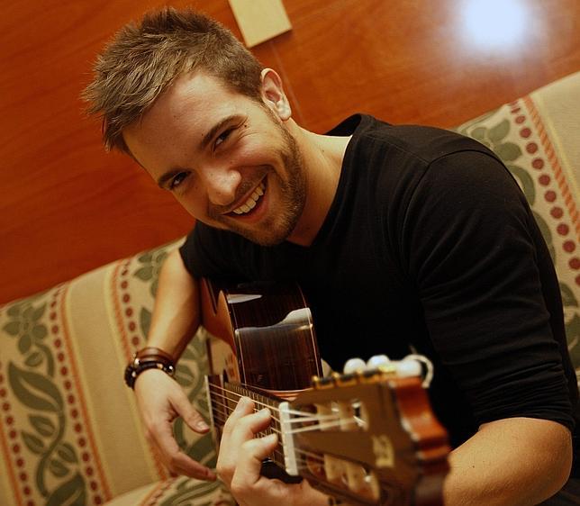 Pablo Alborán arrasa, por segundo año consecutivo, en las listas de ventas españolas