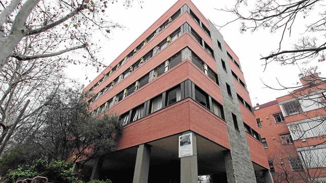 Chatarreros y «okupas» destrozan dos edificios abandonados de Arturo Soria