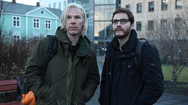 Primera imagen de Benedict Cumberbatch como Julian Assange