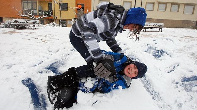 Las nevadas continuarán este miércoles en seis provincias de la región
