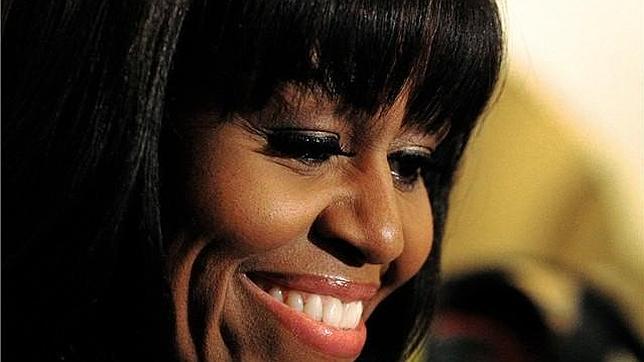 Las pestañas postizas, accesorio estrella de Michelle Obama