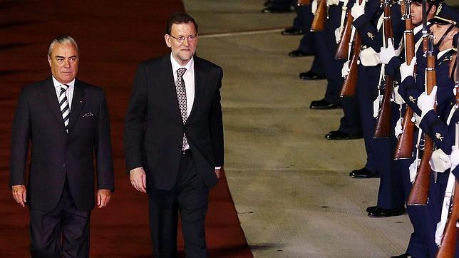 Rajoy da «carta blanca» a la tesorera del PP para llegar hasta el final