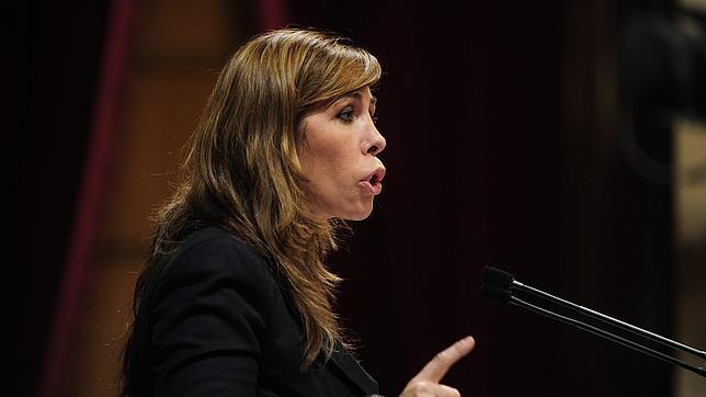 Camacho pide a CiU que asuma responsabilidades por la corrupción