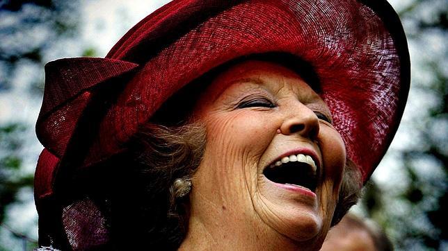 Beatriz de Holanda, «la Reina de la sonrisa»