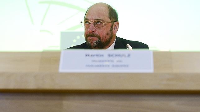 El presidente del Parlamento Europeo cree que Rajoy tiene que presionar más a Merkel