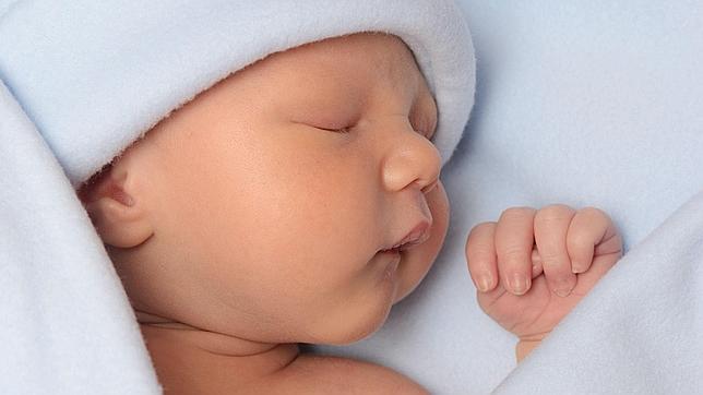 España necesita 280.000 niños más cada año para llegar al reemplazo generacional