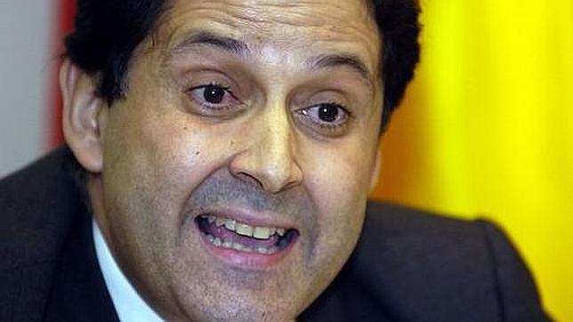 Briganty afirma tener «pruebas irrefutables» que llevar al Parlamento