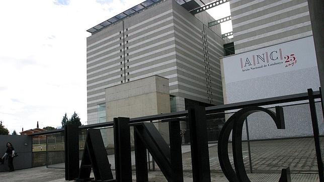 El Constitucional avala el envío de los «papeles de Salamanca» a Cataluña