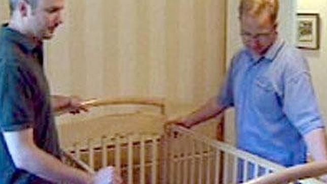 Francia podría ser el primer país europeo que apruebe las «madres de alquiler»