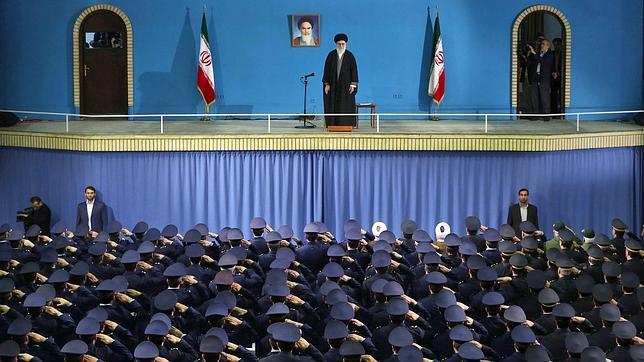 El líder supremo, Alí Jamenei, cierra las puertas al diálogo con Estados Unidos