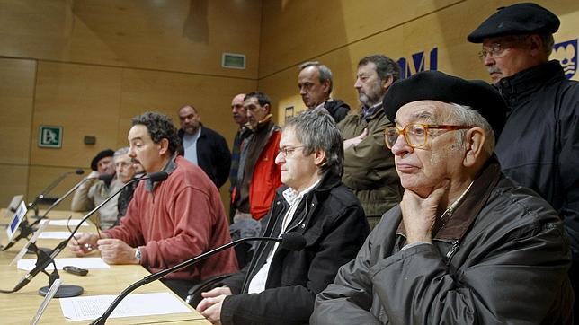 La Fiscalía no ve delito en la condecoración al fundador de ETA