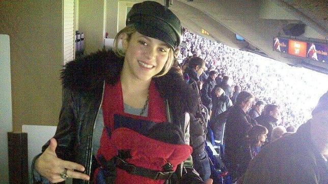 Shakira lleva a Milan al Camp Nou