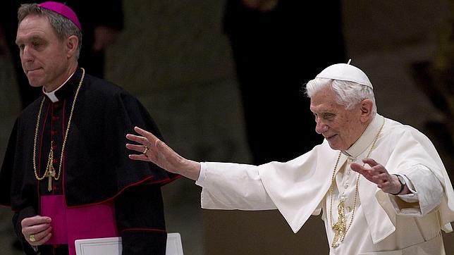 El Papa volará a Castel Gandolfo en helicóptero el 28 de febrero a las 17,00 horas