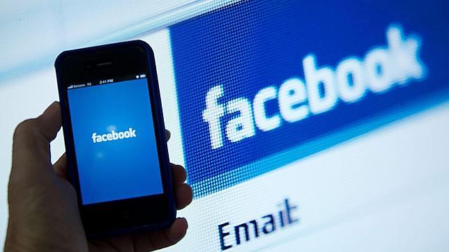 Facebook, el caballo de Troya de los «hackers»
