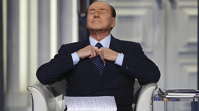 La televisión resucita a Berlusconi