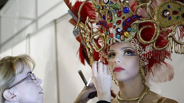 Familiares de Saida y los diseñadores del traje de Carnaval reciben apoyo psicológico