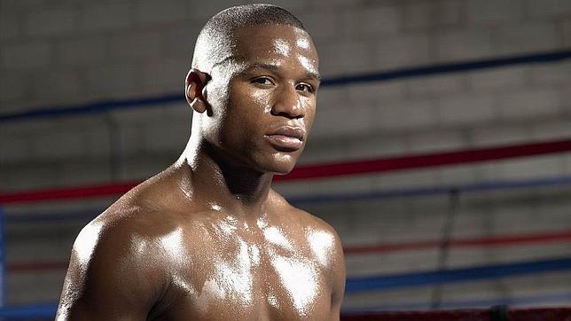 Floyd Mayweather firma el contrato «más rico» de la historia