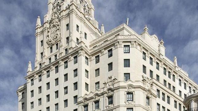 Telefónica enfila el camino a los 12 euros