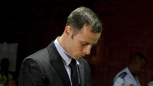 La defensa de Pistorius siembra el caso de dudas