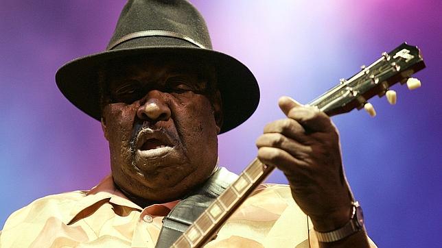 Muere el guitarrista de blues Magic Slim
