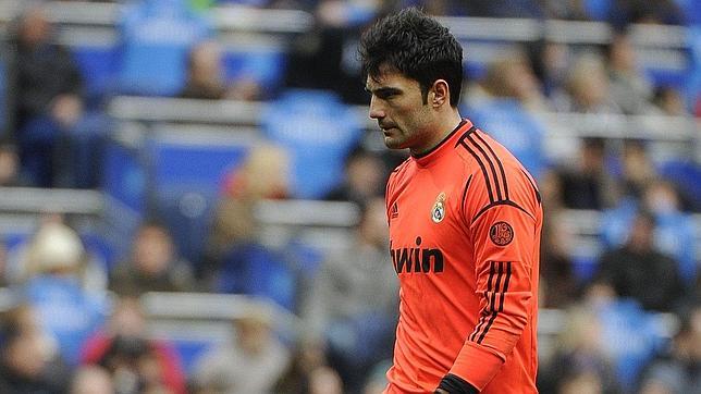 «Adán está hundido y la familia muy enfadada con Mourinho»