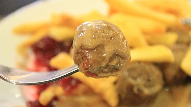 Ikea retira sus albóndigas en España tras el hallazgo de ADN de caballo en República Checa