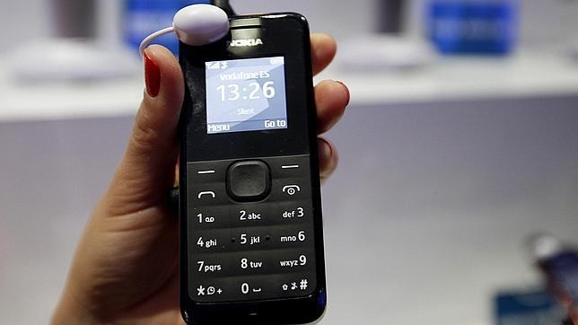 Nokia 105, un dispositivo modesto de 15 euros pensado para los países emergentes