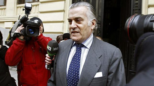 El juez Ruz imputa al apoderado de Bárcenas en sus cuentas de Suiza