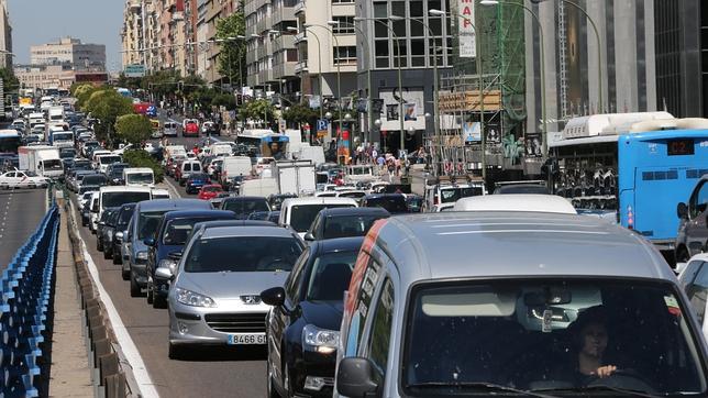 Las multas de tráfico no se podrán pagar en metálico en las jefaturas