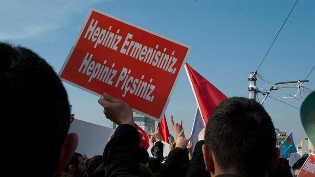 «Todos los armenios sois unos bastardos»