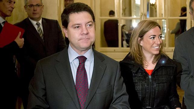 Chacón dice que el PSC no utilizará la consulta soberanista en Cataluña «para nada ilegal»