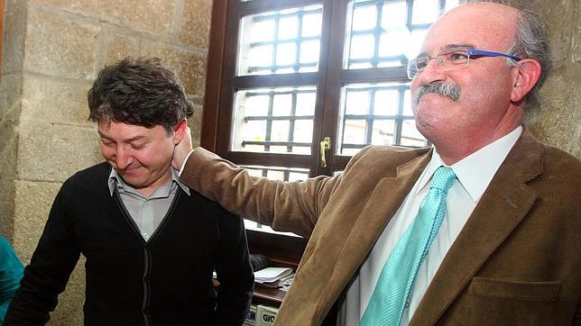 Un «panfletín» de cuatro páginas como programa electoral