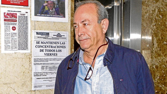 El juez pide las actas de las juntas de Nóos para saber si la Infanta asistió