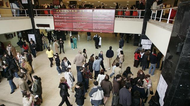 Sanidad confirma un caso de tuberculosis en la Complutense