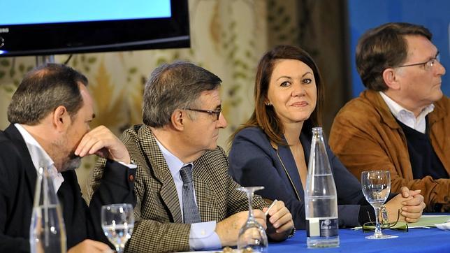 Cospedal se adelantó en la demanda contra Bárcenas por la falta de consenso en el PP