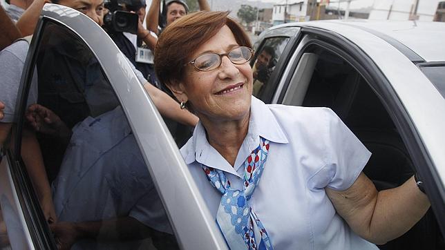 La alcaldesa de Lima se juega su cargo en un referéndum revocatorio
