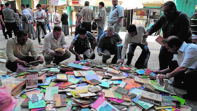 Los iraquíes indagan en la vida secreta de Sadam