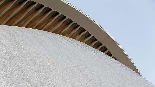 El informe técnico detecta «defectos constructivos» en el Palau de les Arts