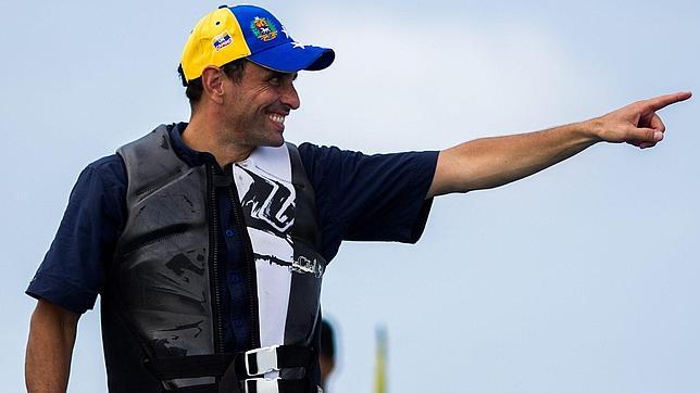 Maduro baja en las encuestas a dos semanas de las presidenciales