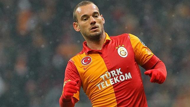 El talento intermitente de Sneijder amenaza al Real Madrid