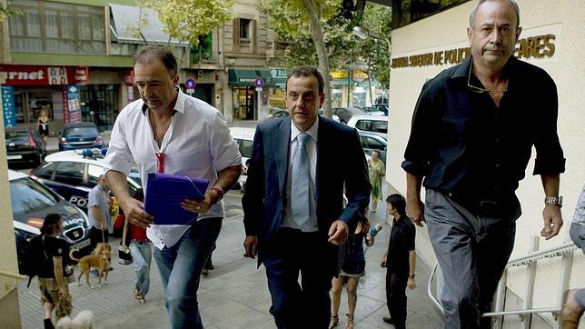 Anticorrupción recurrirá la medida por no ser los indicios de «entidad suficiente»