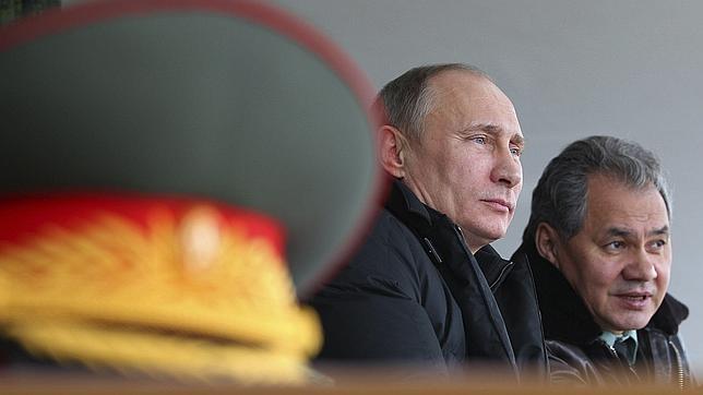 Rusia pisa los talones en venta de armas a Estados Unidos