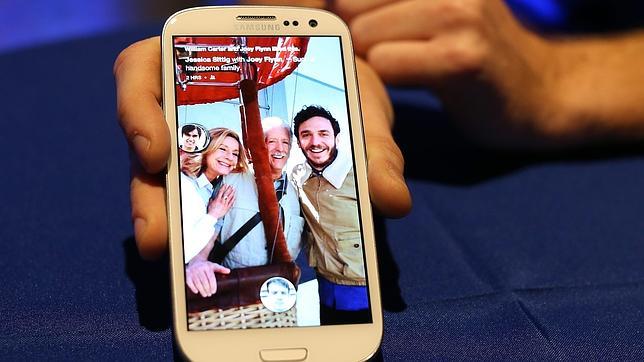 Facebook negocia con Apple y Microsoft la llegada de Home a iOS y Windows Phone