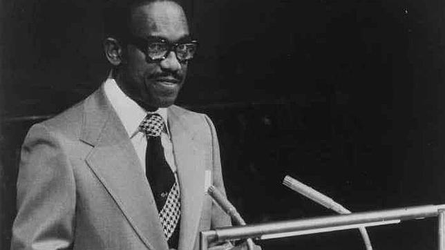 Gairy, el tirano que creía en los ovnis