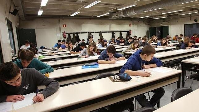 Siete estudiantes madrileños consiguen medalla en la XLIX Olimpiada Matemática